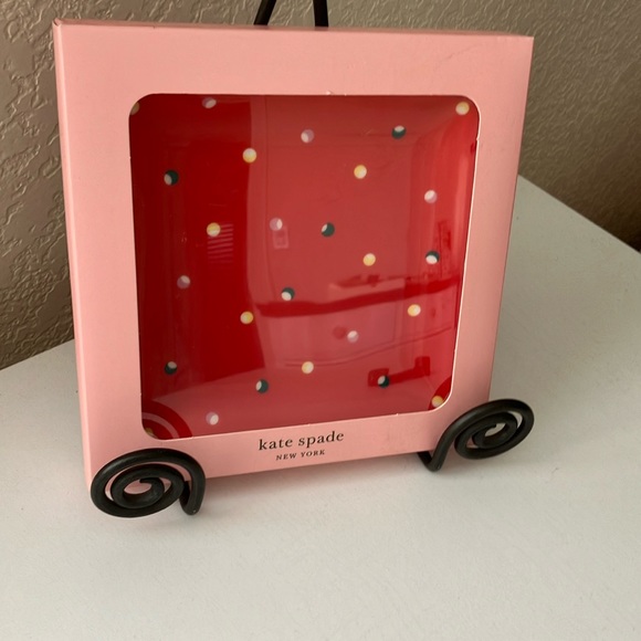 Kate Spade Lenox Christmas Dot Red Square Tray (NWT) - Picture 7 of 7